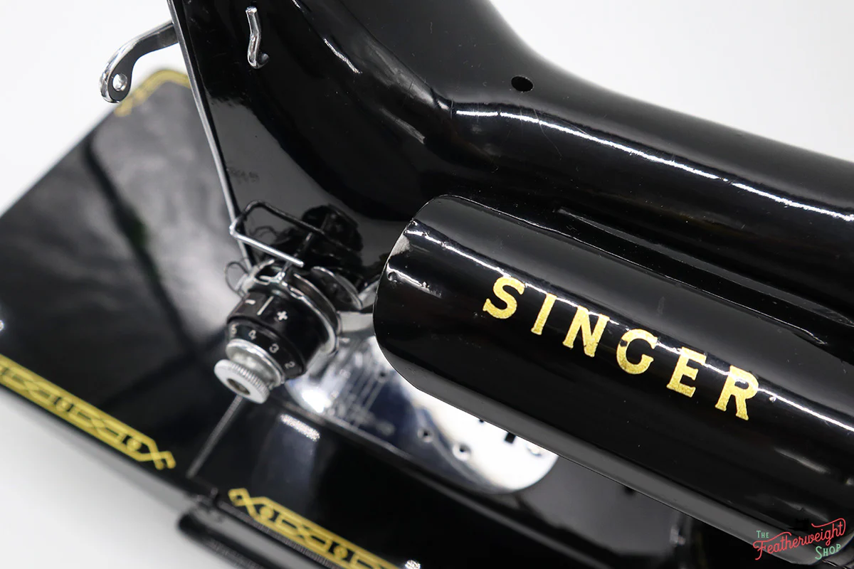 Singer Featherweight 222K Sewing Machine EK328*** - Image 14