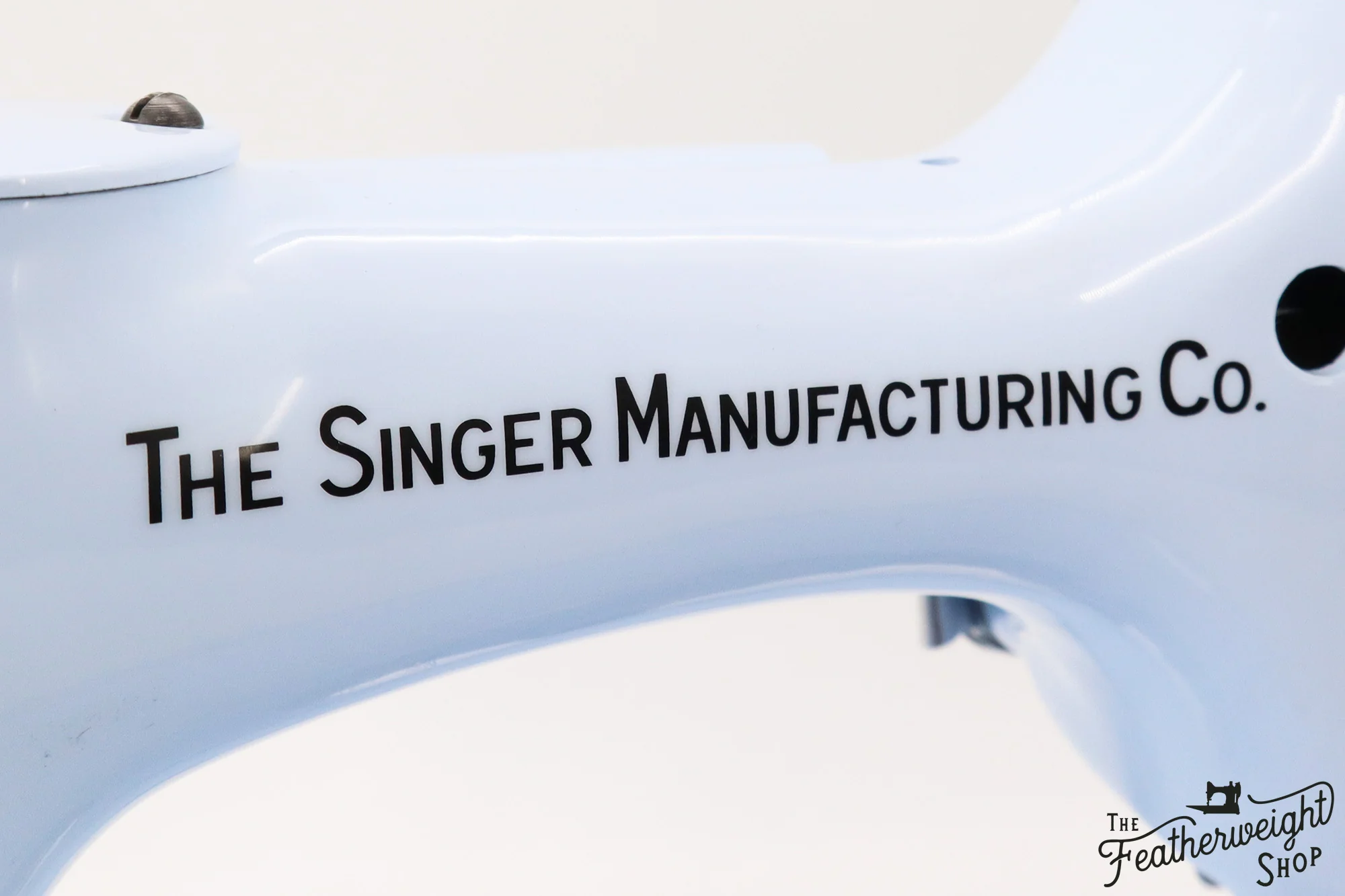 Singer Featherweight 222K Sewing Machine EK328*** - Fully Restored in 'Cinderella Blue' - Image 14