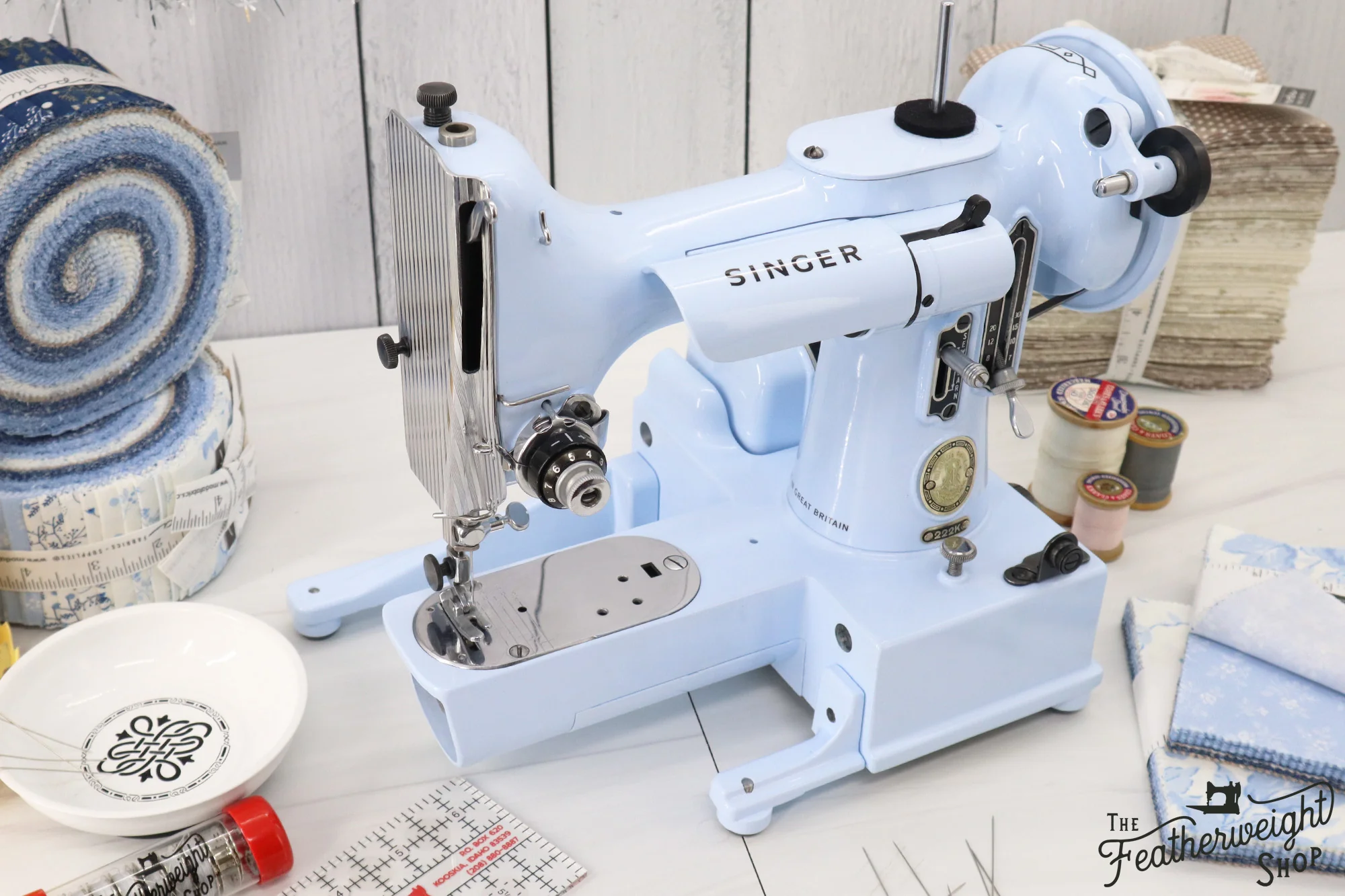 Singer Featherweight 222K Sewing Machine EK328*** - Fully Restored in 'Cinderella Blue' - Image 2