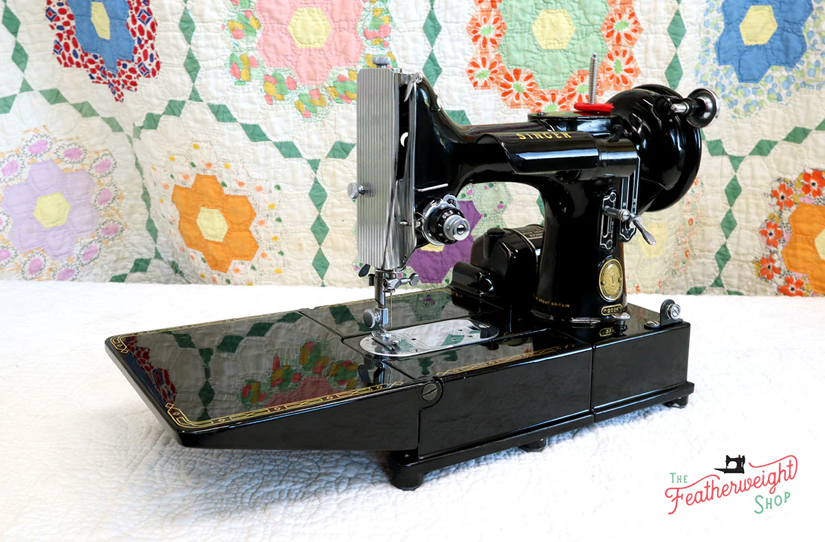 Singer Featherweight 222K Sewing Machine EK6285** ORIGINAL CARDBOARD BOX Included - Image 6