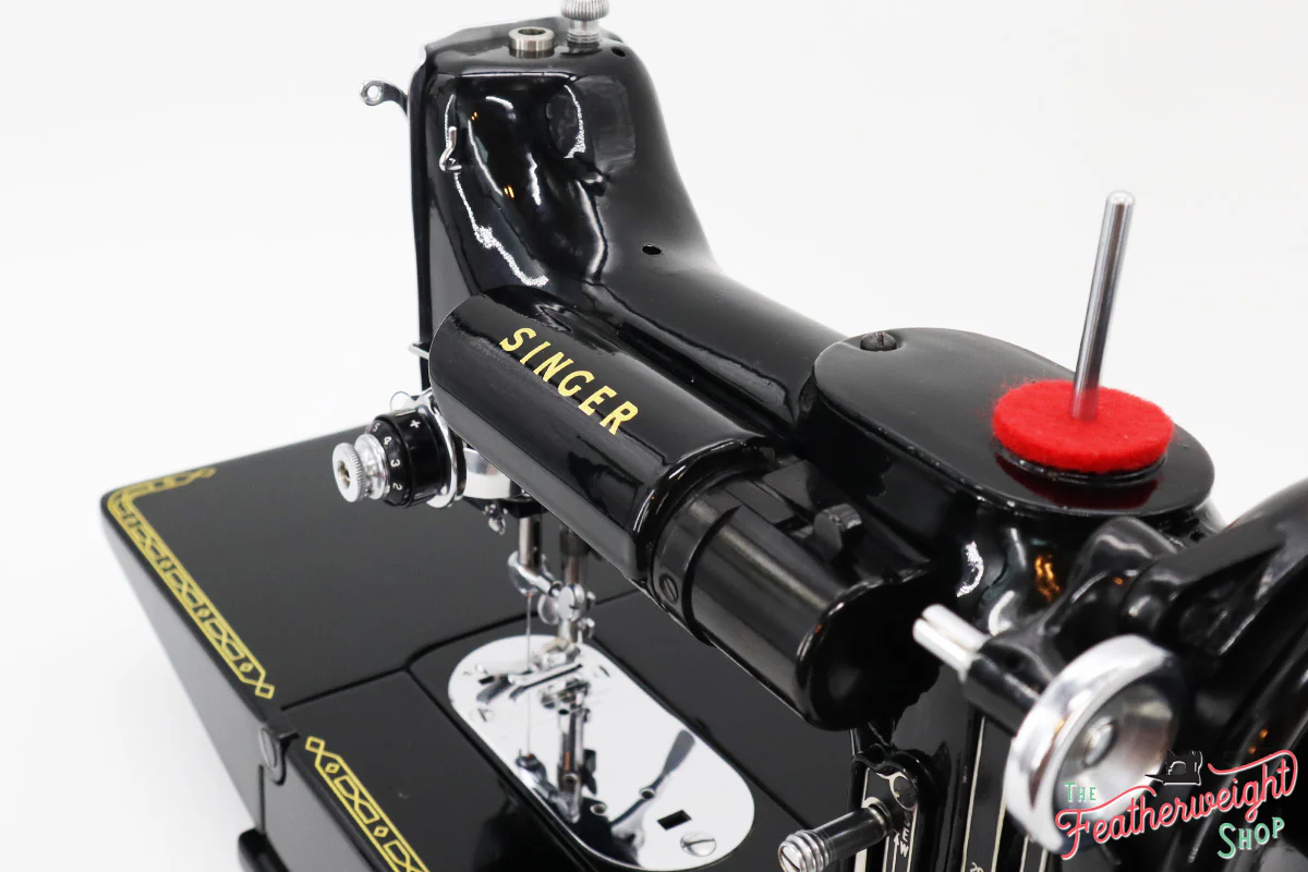 Singer Featherweight 222K Sewing Machine EK6293** - Image 15