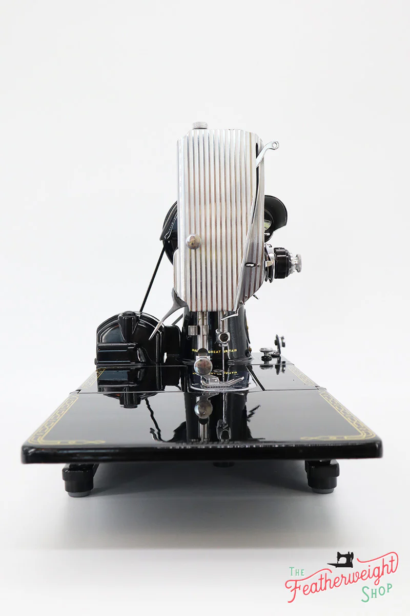 Singer Featherweight 222K Sewing Machine EK6293** - Image 5