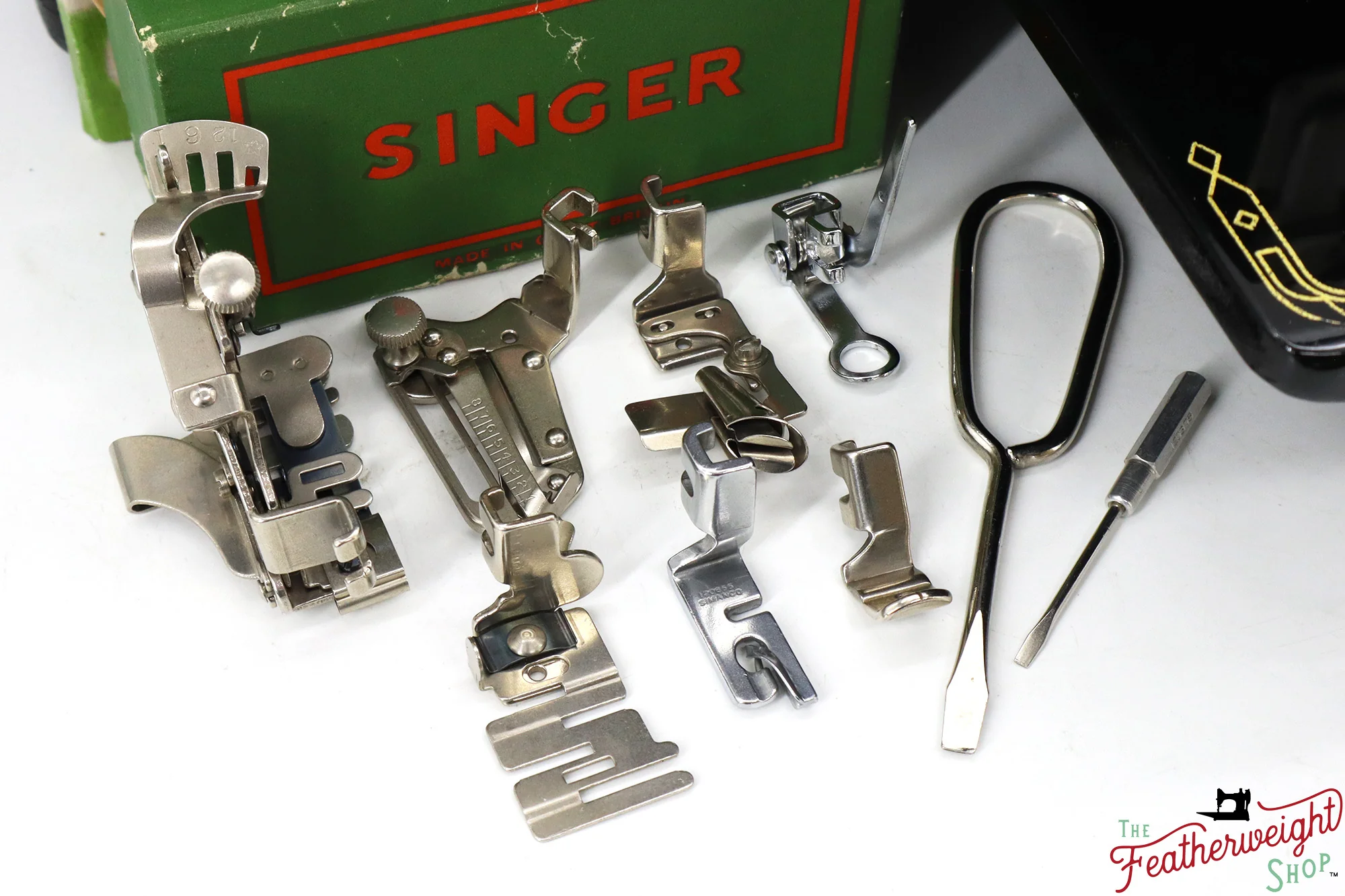 Singer Featherweight 222K Sewing Machine - EK6295**, 1955 - Image 17
