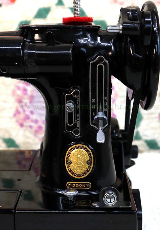 Singer Featherweight 222K Sewing Machine EK632** - Image 18