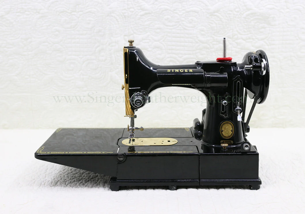 Singer Featherweight 222K Sewing Machine EK634*** GOLD PLATED!!! - Image 6