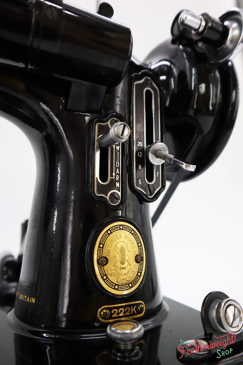 Singer Featherweight 222K Sewing Machine EK6346** - Image 19