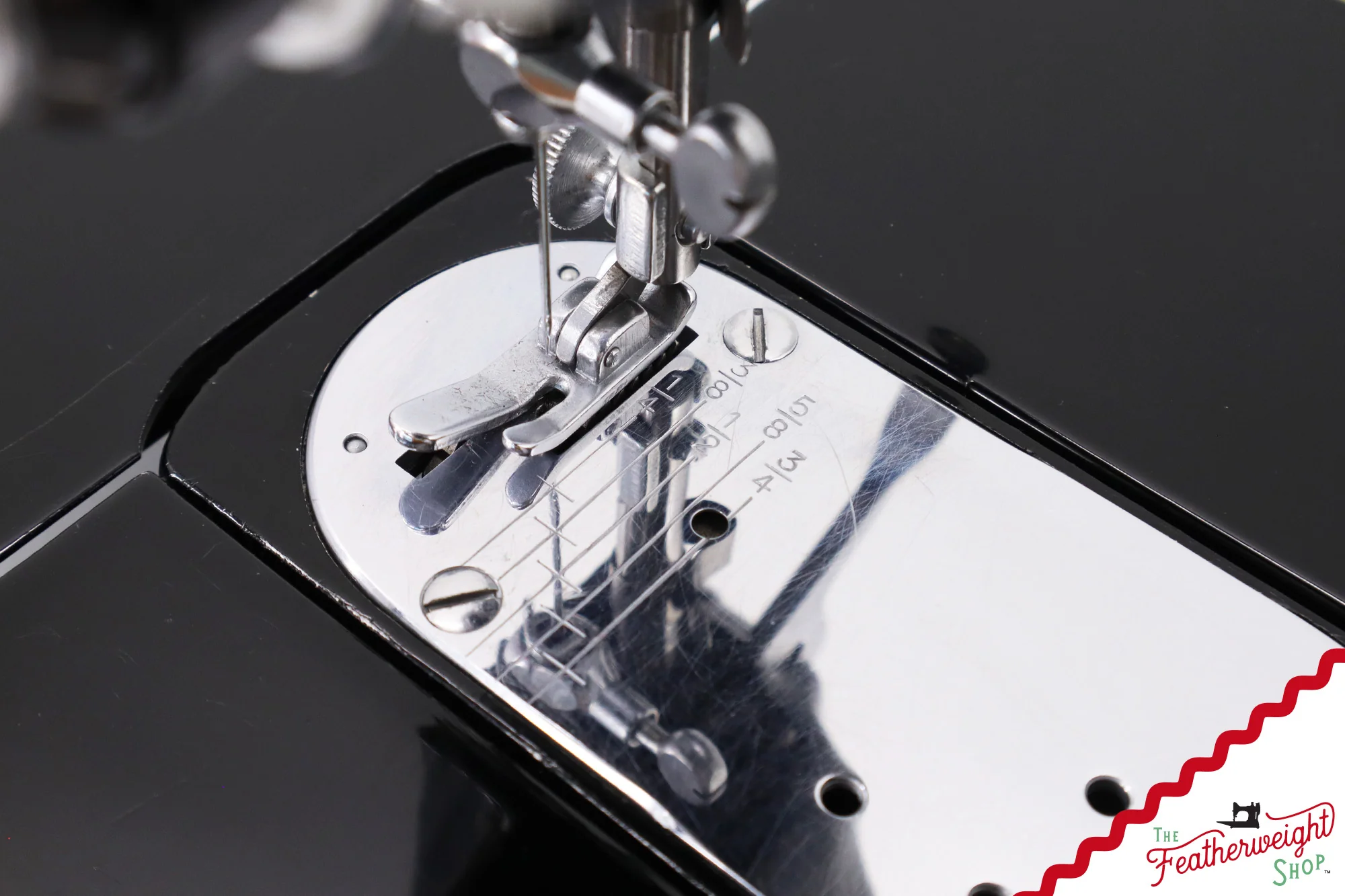 Singer Featherweight 222K Sewing Machine - EK63548*, 1955 - Image 14