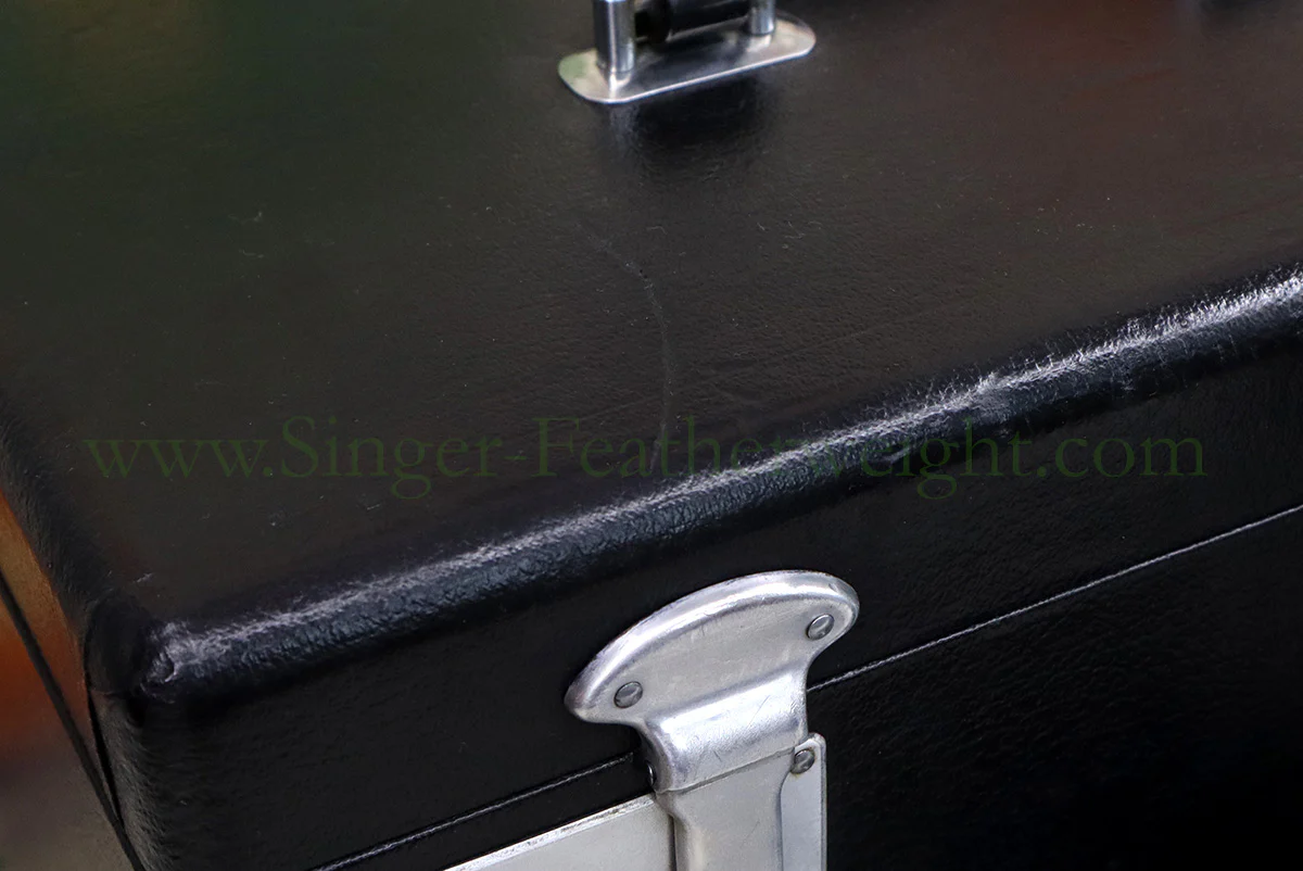 Singer Featherweight 222K Sewing Machine EK636*** - Image 22