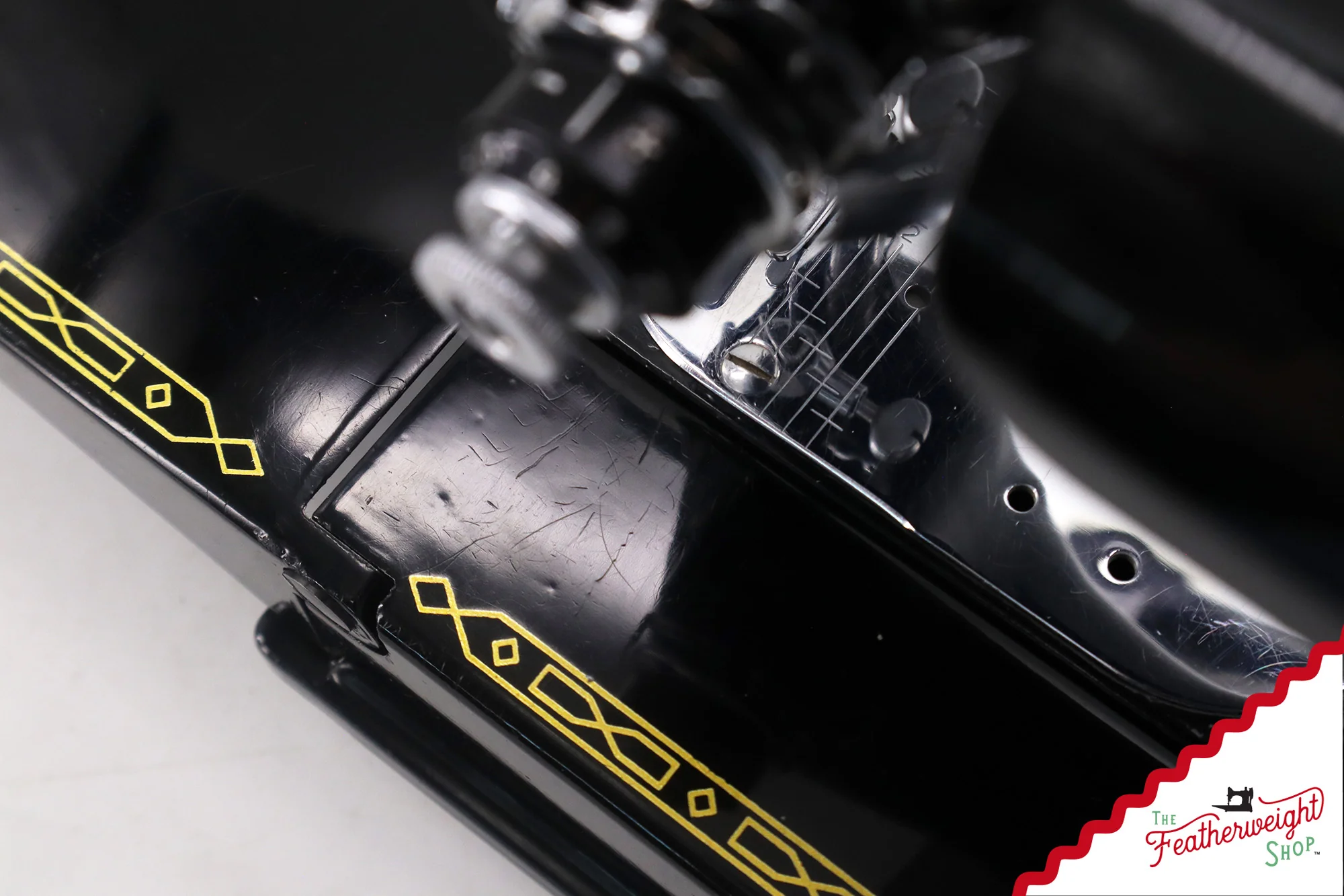 Singer Featherweight 222K Sewing Machine - EL1766**, 1956 - Image 9