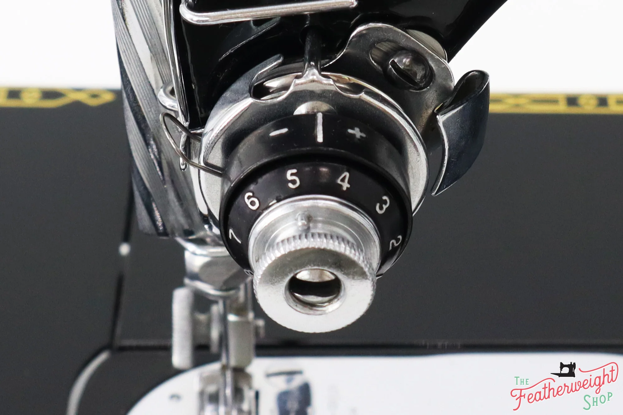 Singer Featherweight 222K Sewing Machine EL180*** - Image 15