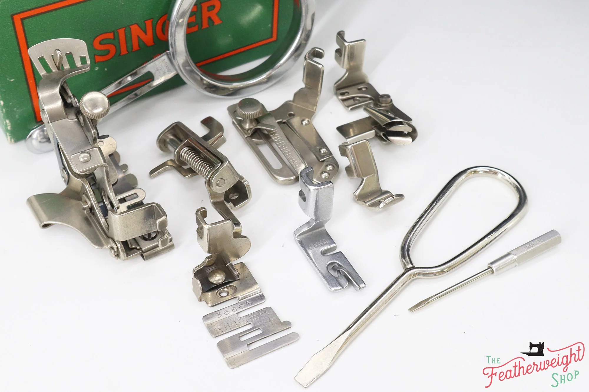 Singer Featherweight 222K Sewing Machine EL180*** - Image 20