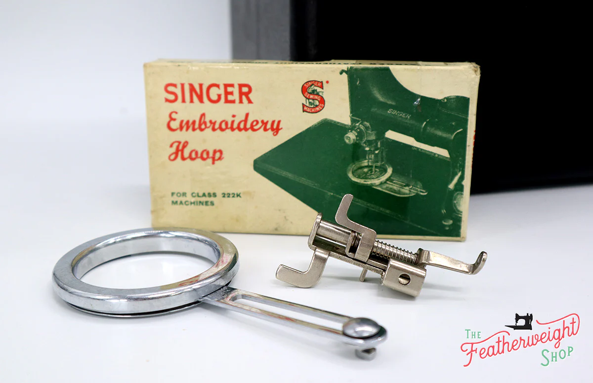 Singer Featherweight 222K Sewing Machine EL181*** - Image 23