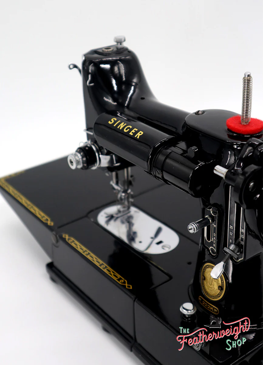 Singer Featherweight 222K Sewing Machine EL181*** - Image 9