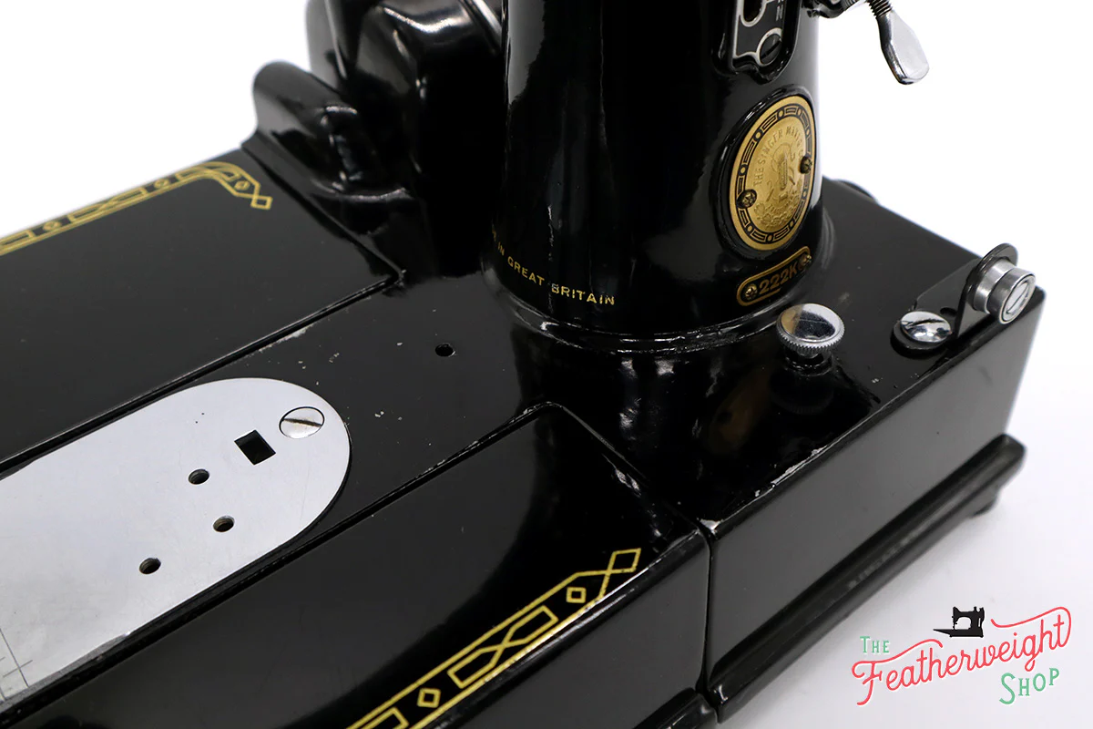 Singer Featherweight 222K Sewing Machine EL185*** - Image 13