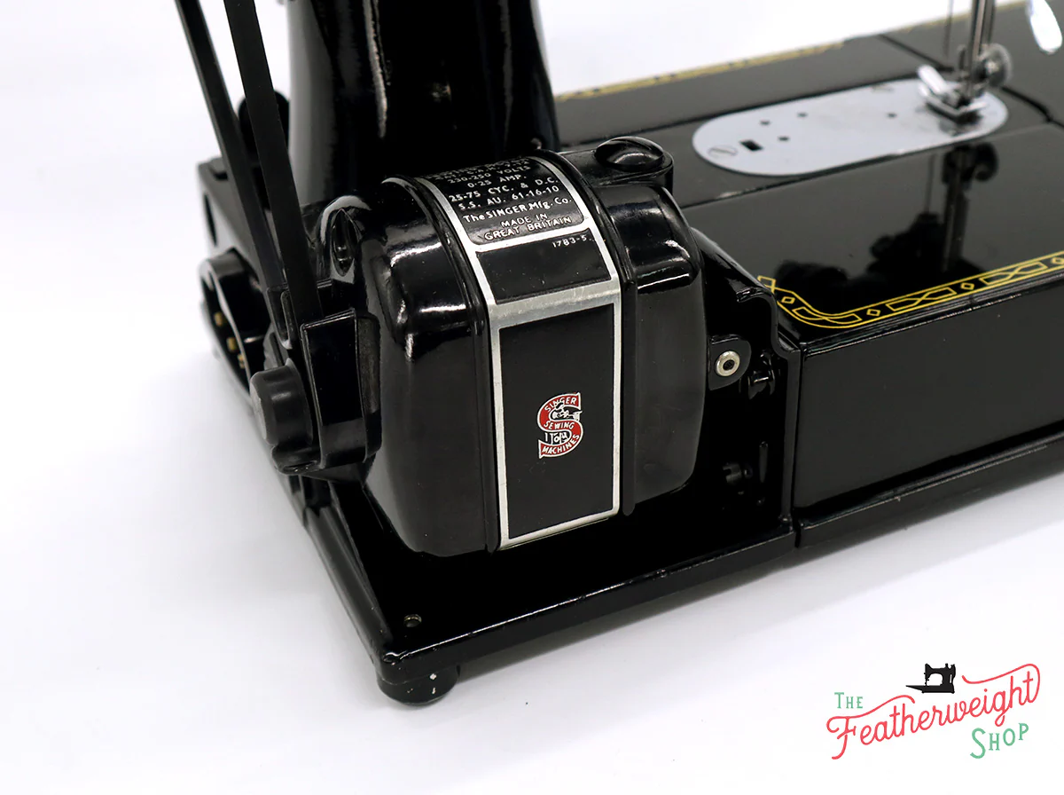 Singer Featherweight 222K Sewing Machine EL185*** - Image 23