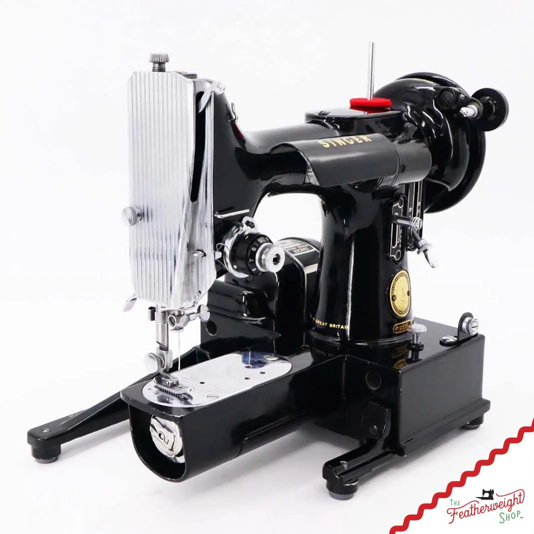 Singer Featherweight 222K Sewing Machine - EL6851**, 1956