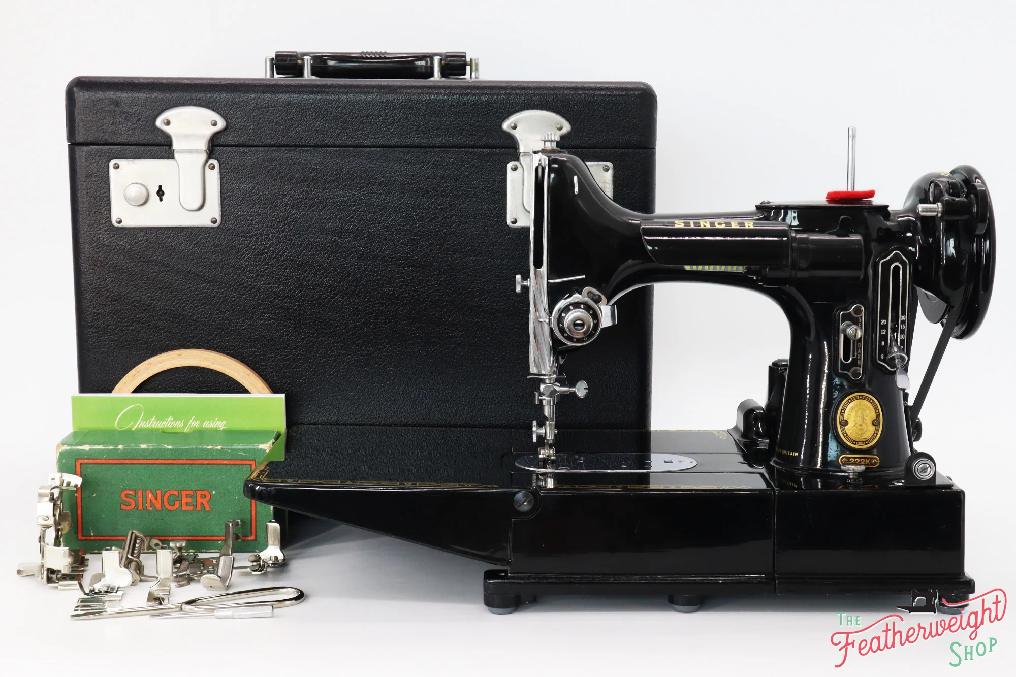 Singer Featherweight 222K Sewing Machine EL68582* - Image 2