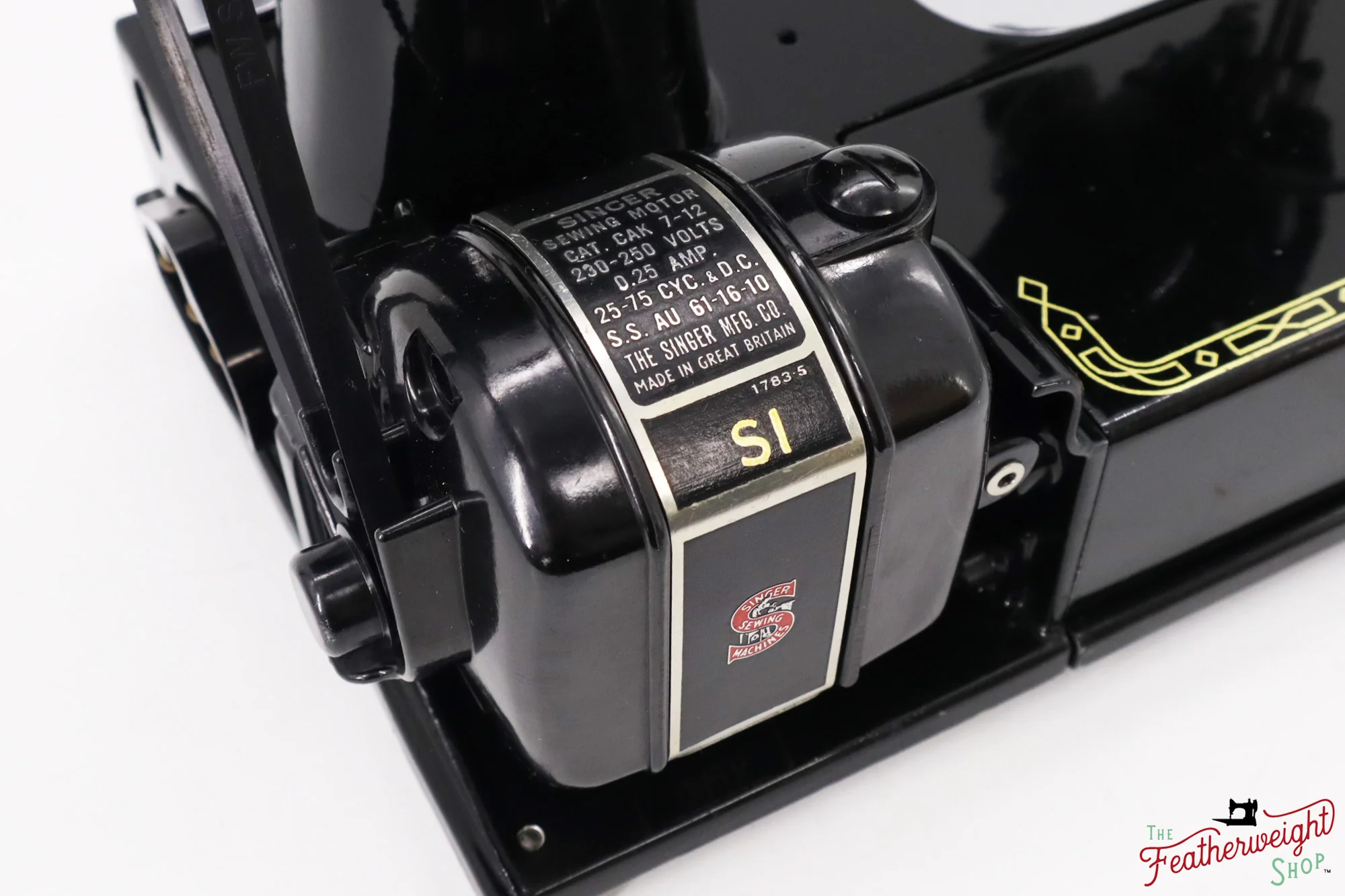 Singer Featherweight 222K Sewing Machine - EM6010**, 1957 - Image 15