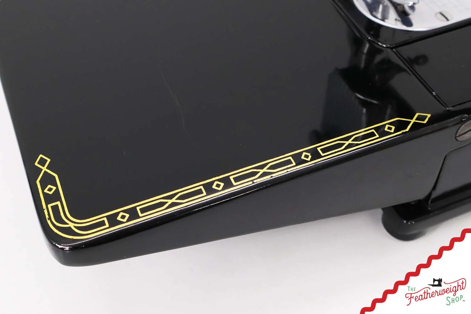 Singer Featherweight 222K Sewing Machine - EM6013**, 1957 - Image 10