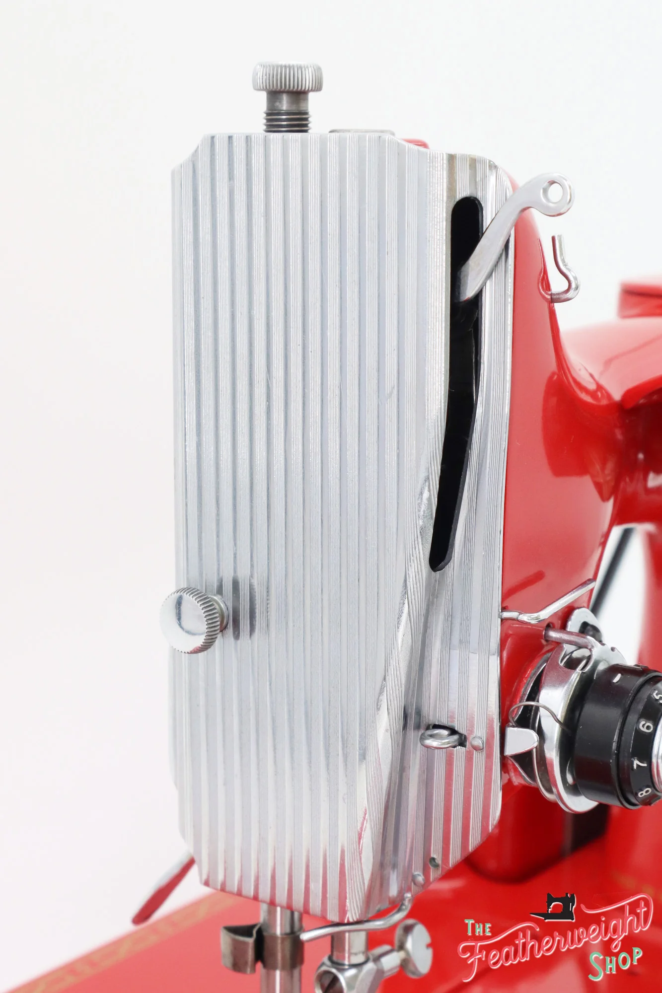 Singer Featherweight 222K Sewing Machine EM6022** - Fully Restored in Happy Red - Image 20