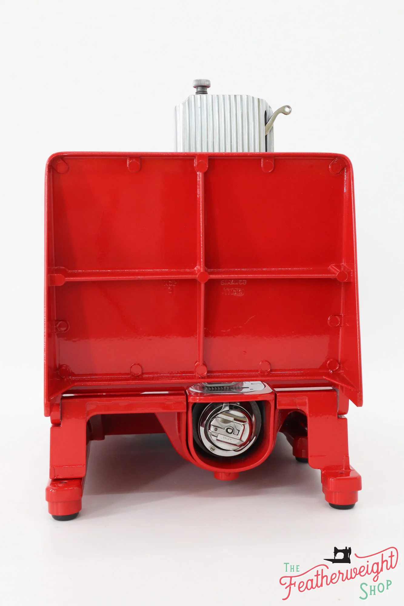 Singer Featherweight 222K Sewing Machine EM6022** - Fully Restored in Happy Red - Image 6