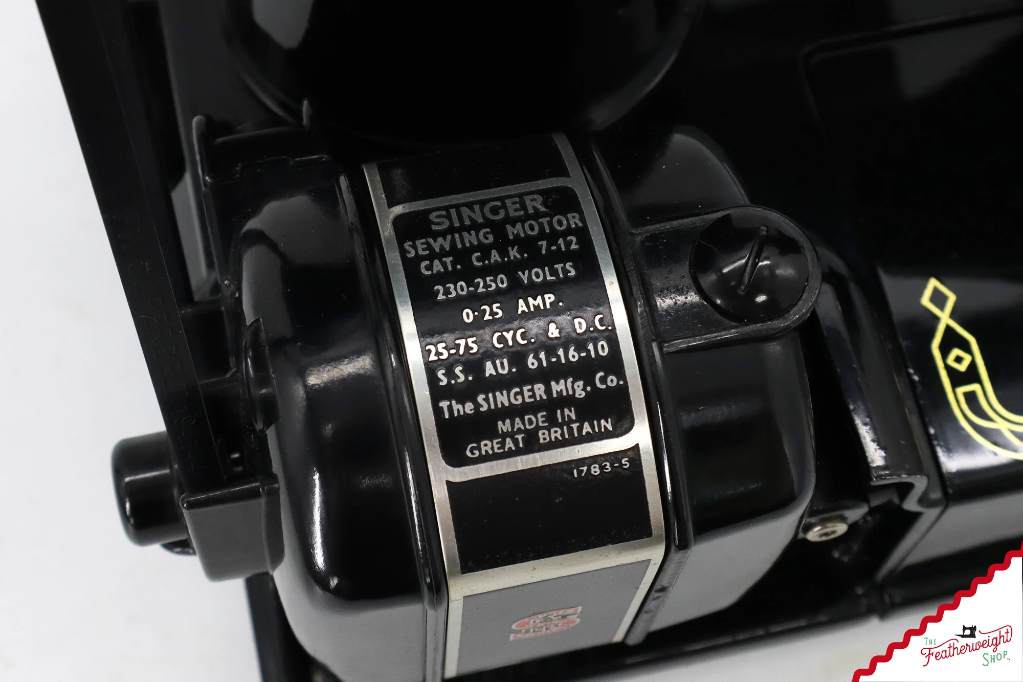 Singer Featherweight 222K Sewing Machine - EM6040**, 1957 - Image 17