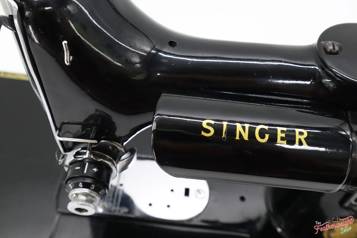 Singer Featherweight 222K Sewing Machine EM60467* - Image 16