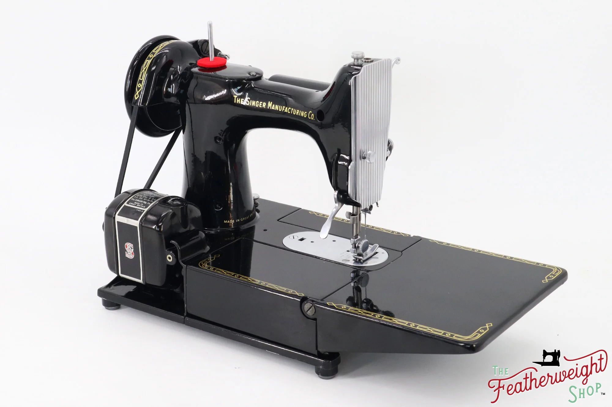 Singer Featherweight 222K Sewing Machine - EM6052**, 1957 - Image 6