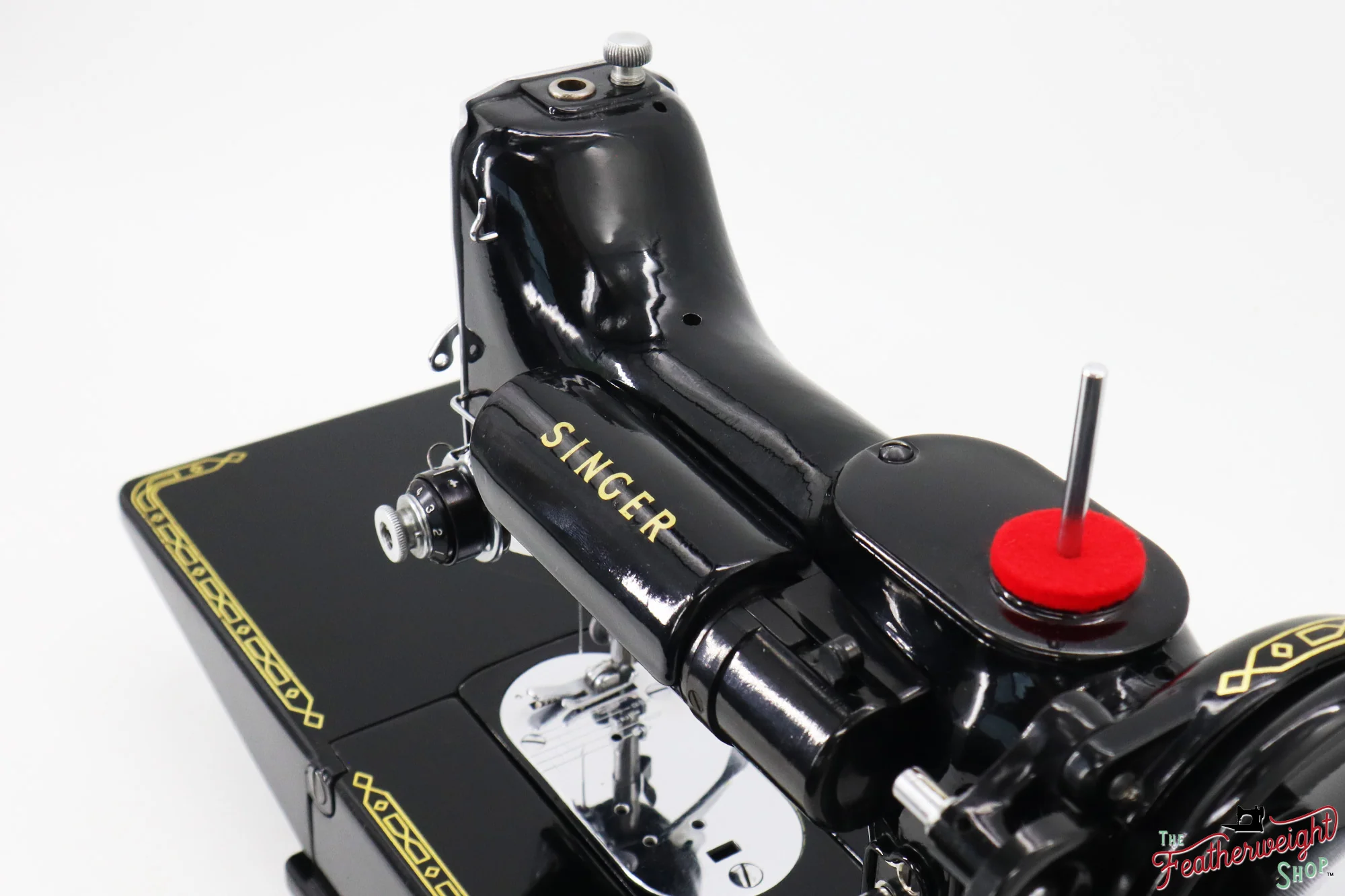 Singer Featherweight 222K Sewing Machine - EM9585**, 1957 - Image 14