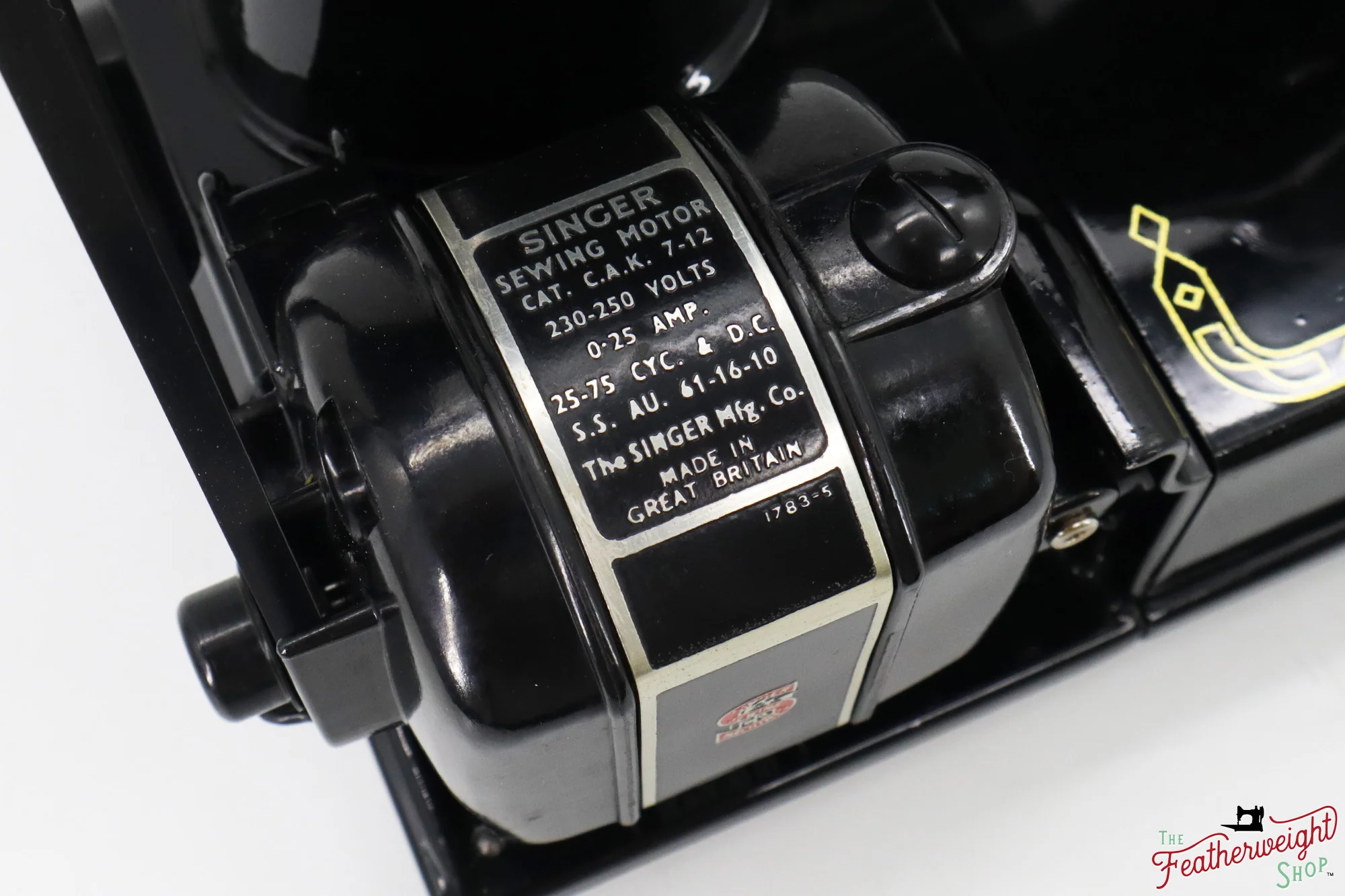 Singer Featherweight 222K Sewing Machine - EM9585**, 1957 - Image 16