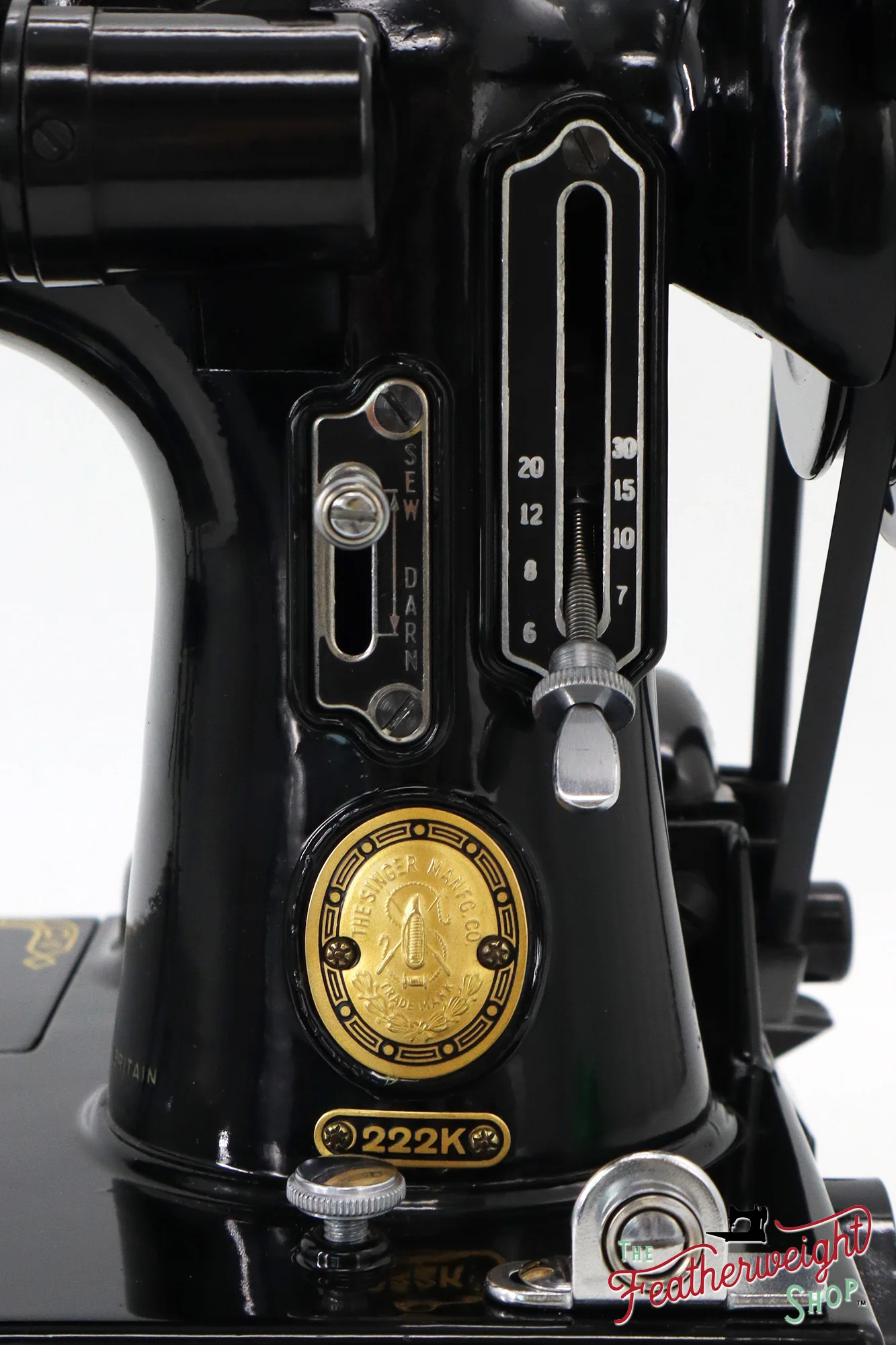 Singer Featherweight 222K Sewing Machine - EM9595**, 1957 - Image 14