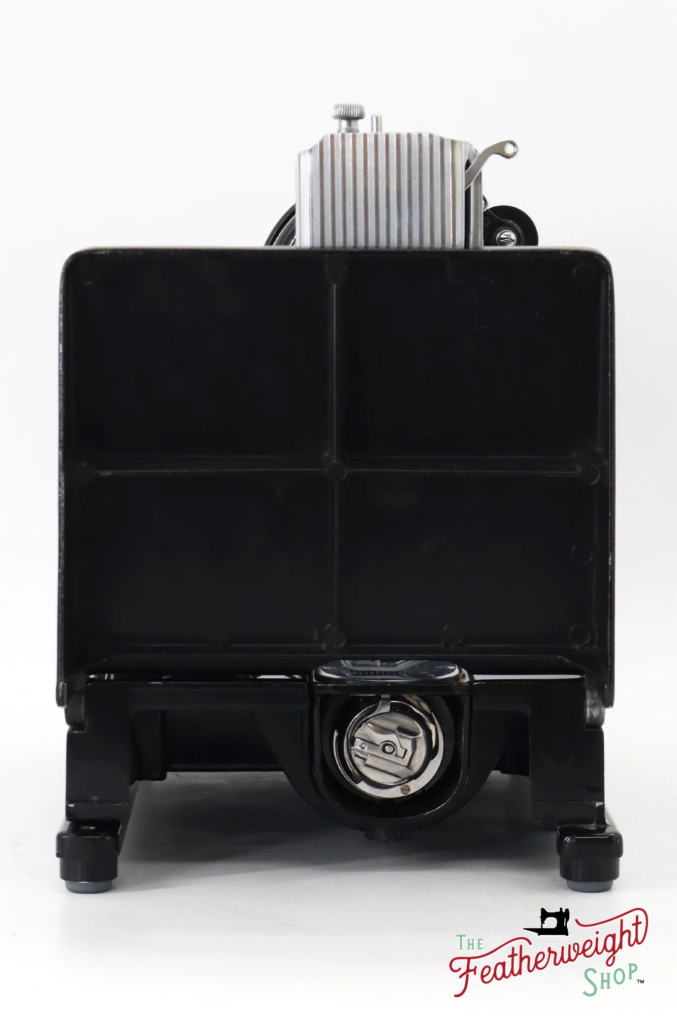 Singer Featherweight 222K Sewing Machine - EM9595**, 1957 - Image 5