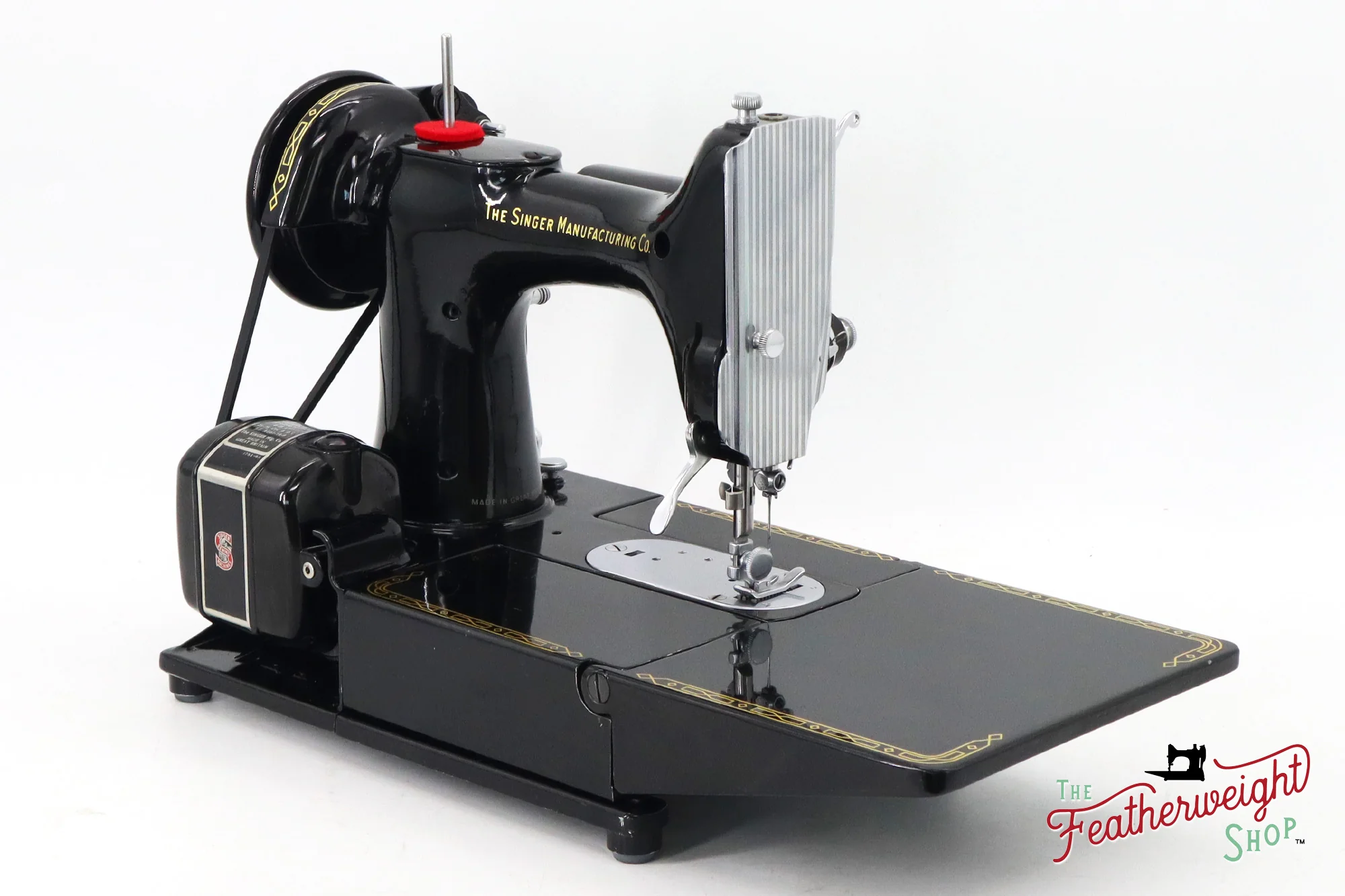 Singer Featherweight 222K Sewing Machine - EM9595**, 1957 - Image 6