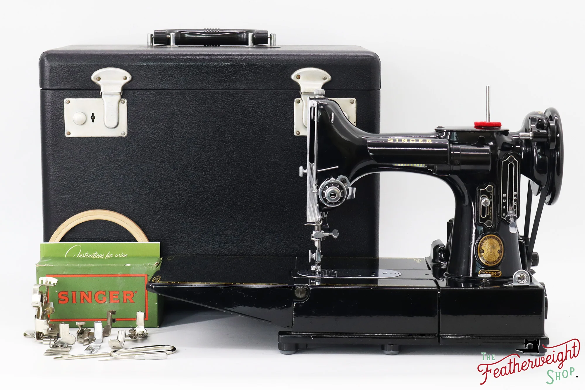 Singer Featherweight 222K Sewing Machine - EM9607** - 1957 - Image 2