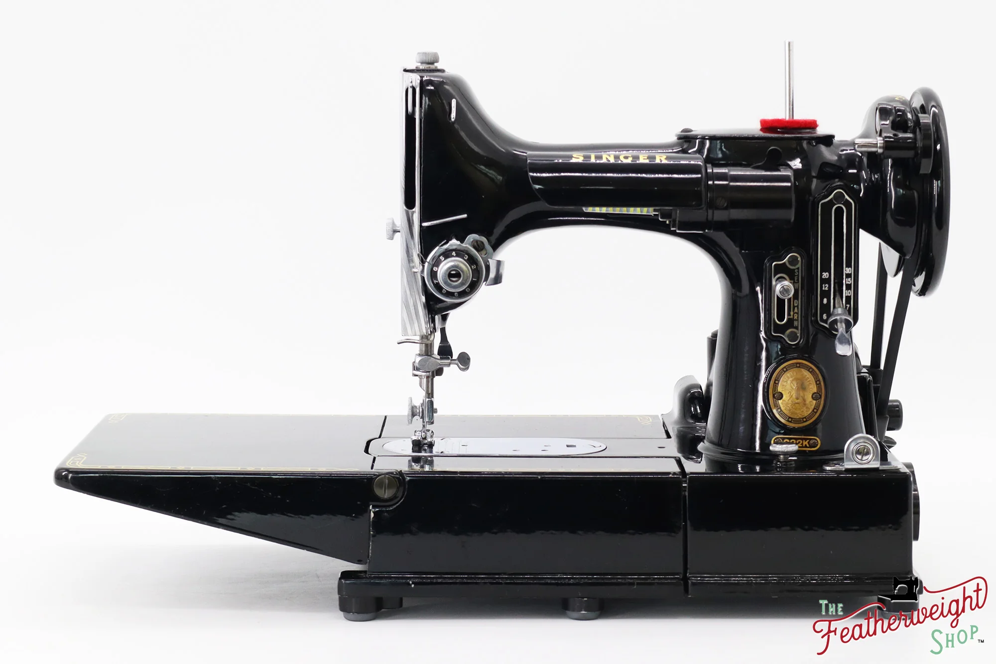 Singer Featherweight 222K Sewing Machine - EM9607** - 1957 - Image 3