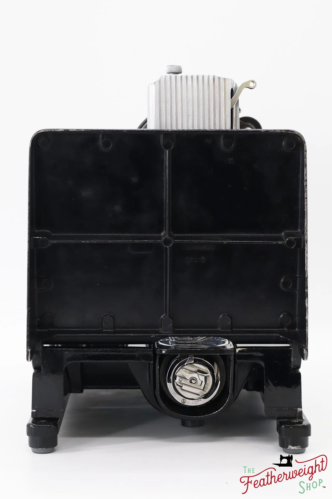 Singer Featherweight 222K Sewing Machine - EM9607** - 1957 - Image 6