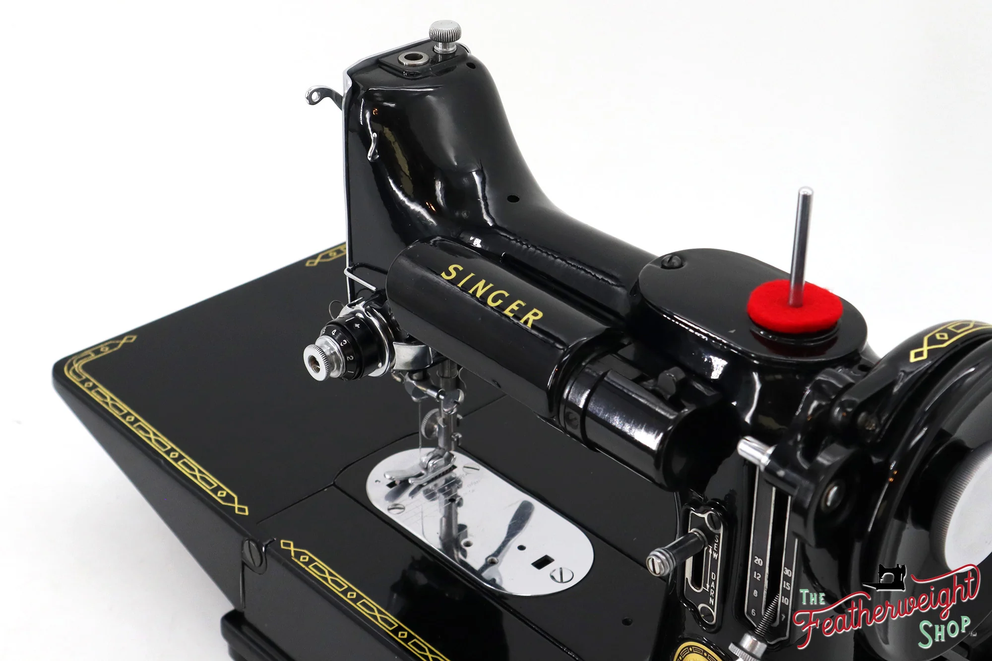 Singer Featherweight 222K Sewing Machine - EM9608**, 1957 - Image 14