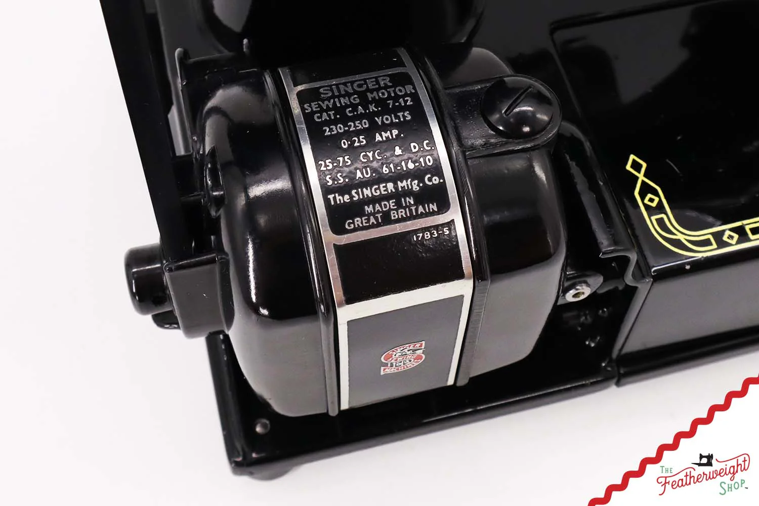 Singer Featherweight 222K Sewing Machine - EM9609**, 1957 - Image 16