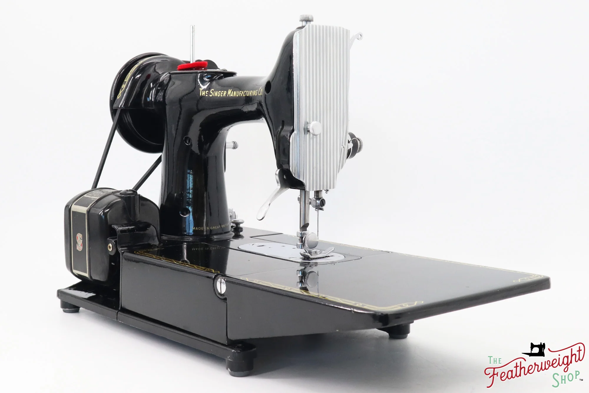 Singer Featherweight 222K Sewing Machine - EM96128* - 1957 - Image 5