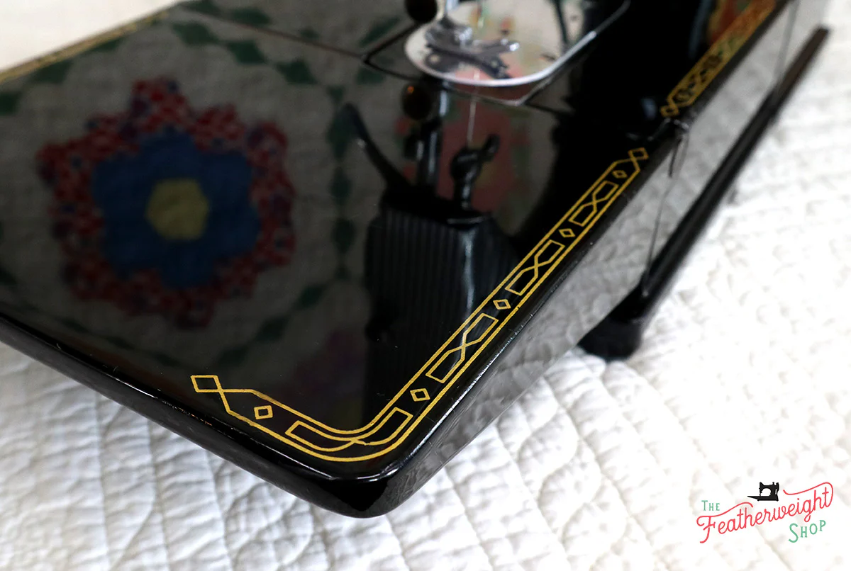 Singer Featherweight 222K Sewing Machine EN1345** - Image 10
