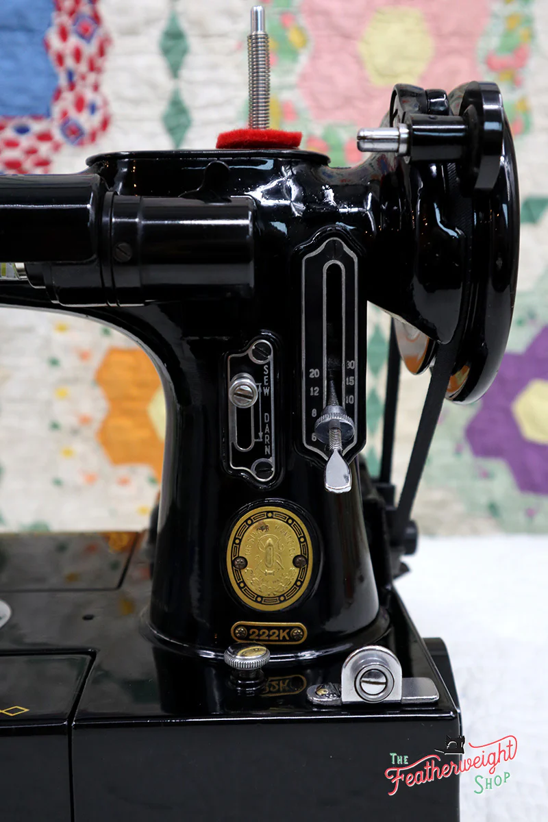 Singer Featherweight 222K Sewing Machine EN136*** - Image 19