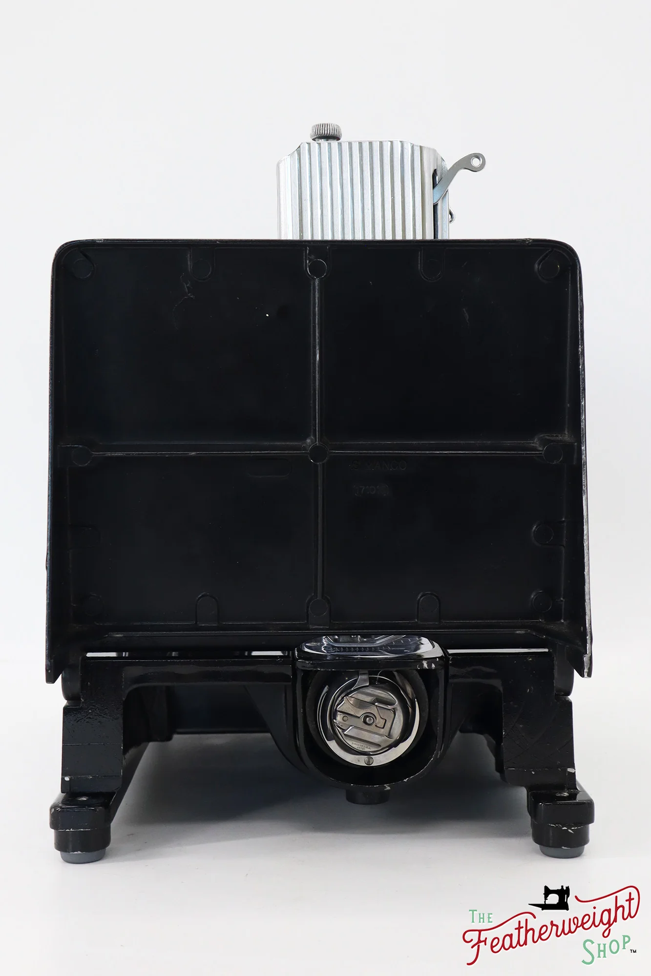 Singer Featherweight 222K Sewing Machine - EN1360**, 1958 - Image 5