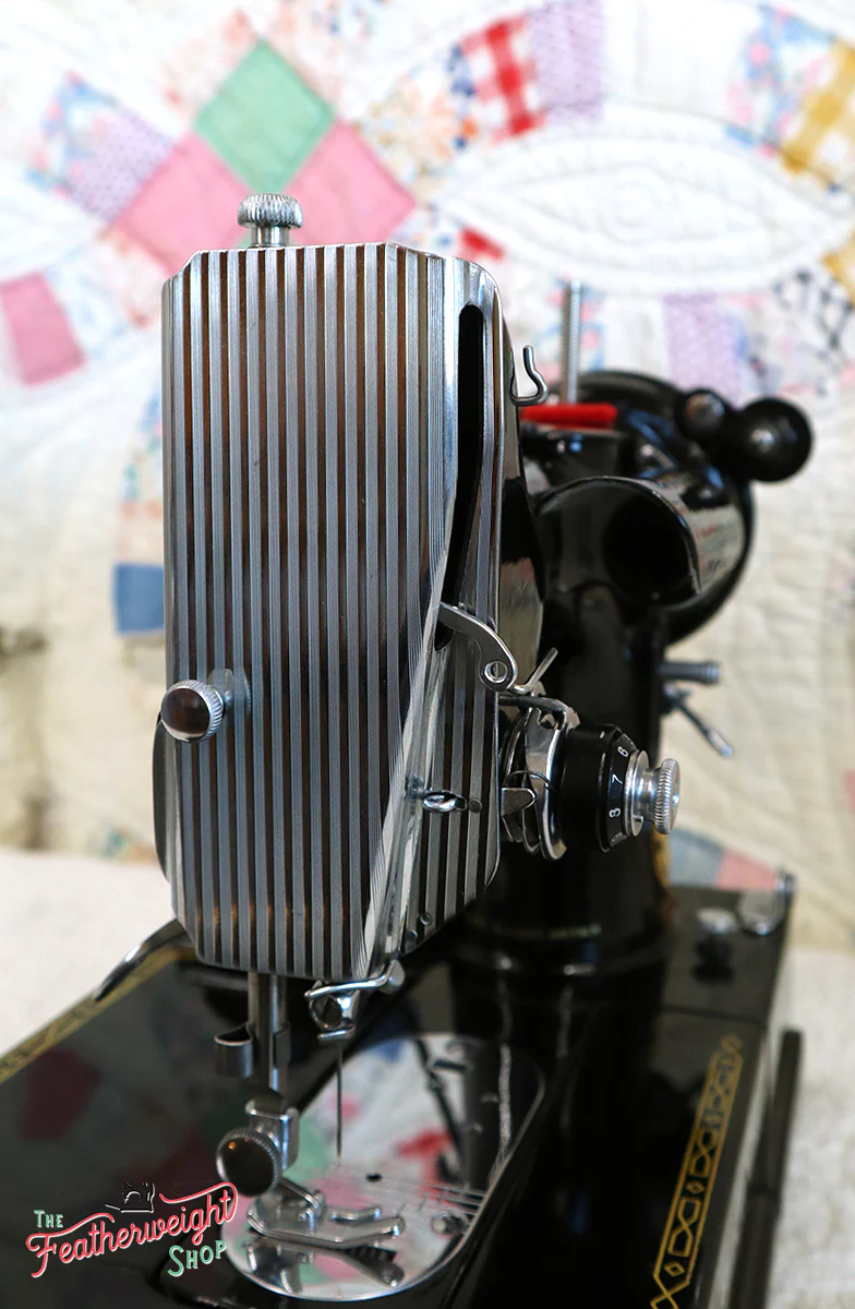 Singer Featherweight 222K Sewing Machine EP131*** - Image 15