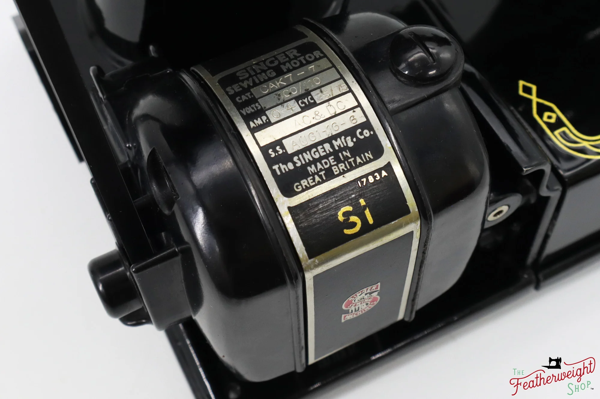 Singer Featherweight 222K Sewing Machine - EP132* - 1959 - Image 17