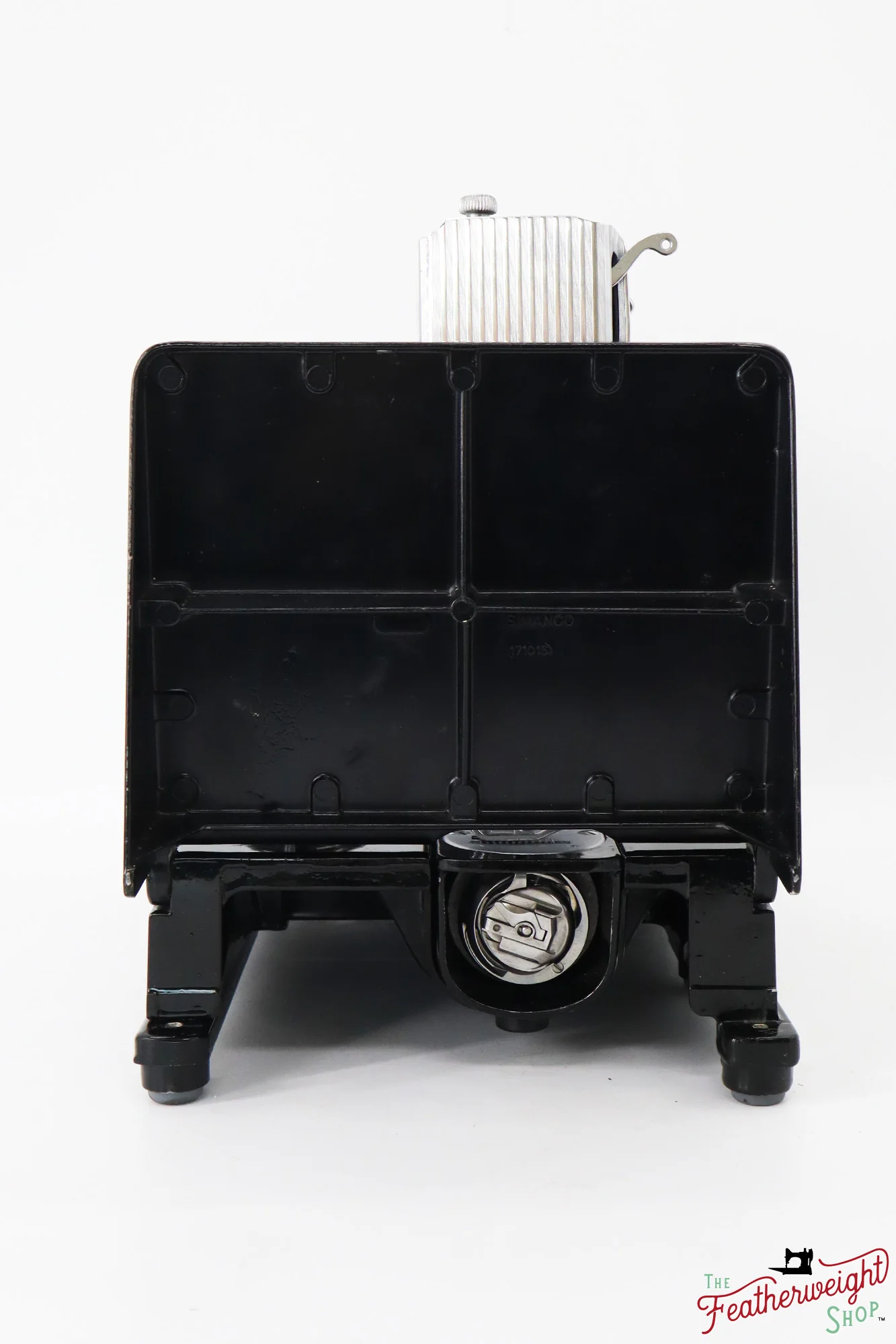 Singer Featherweight 222K Sewing Machine - EP13210* - 1959 - Image 4