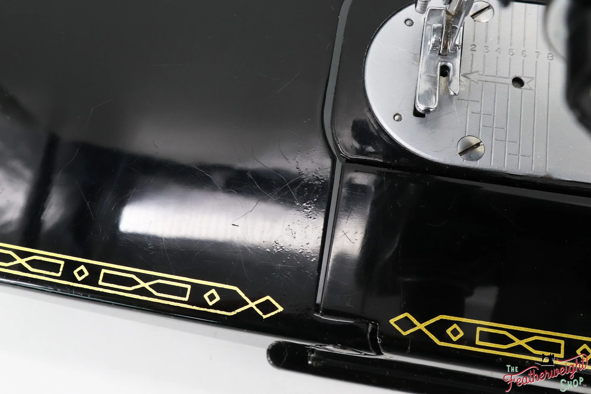 Singer Featherweight 222K Sewing Machine - EP13210* - 1959 - Image 8