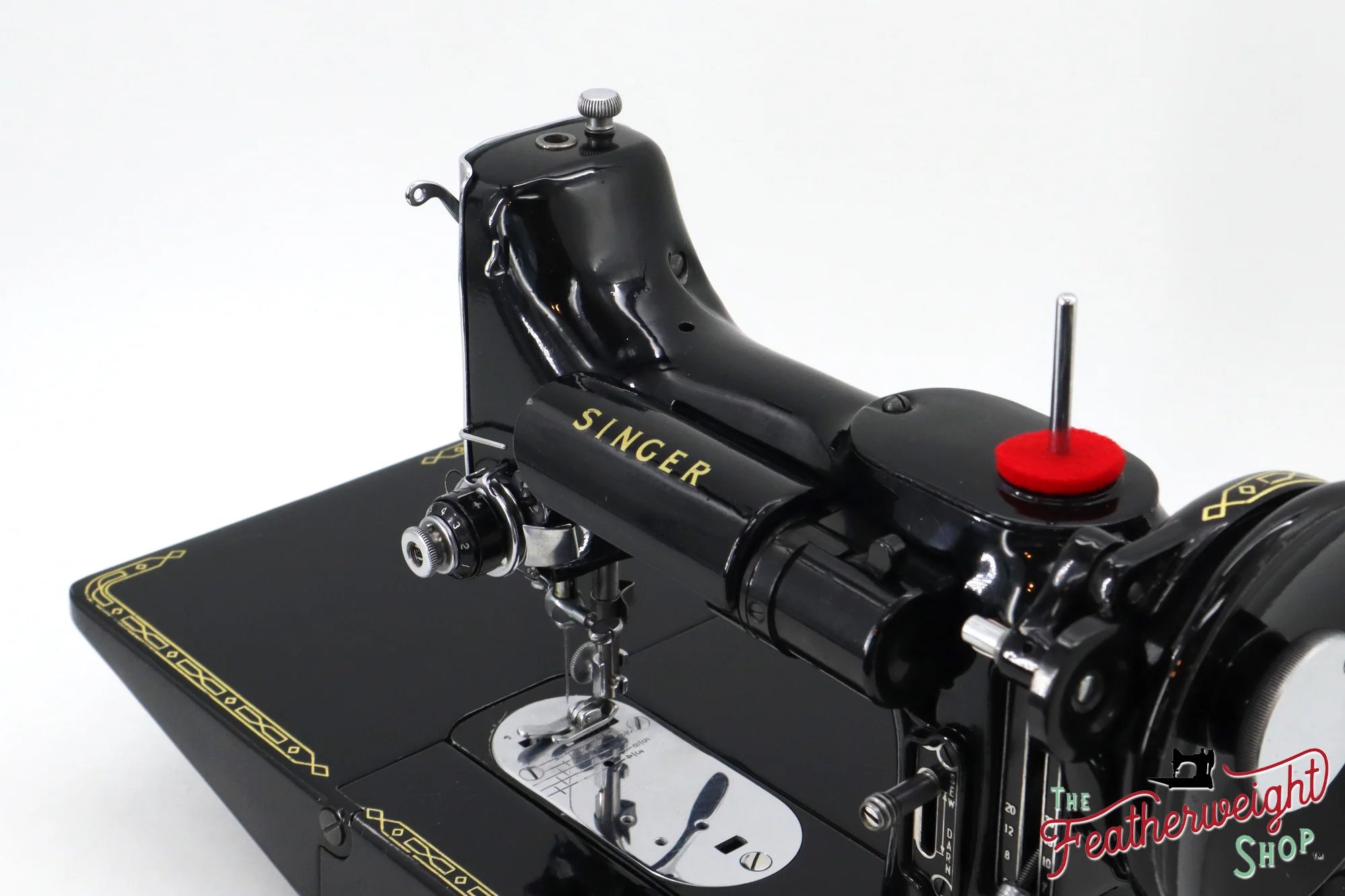 Singer Featherweight 222K Sewing Machine - EP1334**, 1959 - Image 13