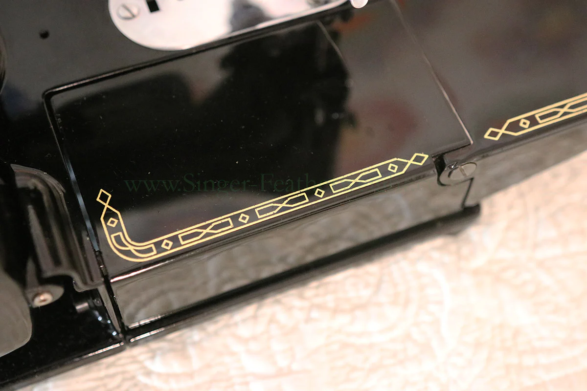 Singer Featherweight 222K Sewing Machine EP541*** - Image 11