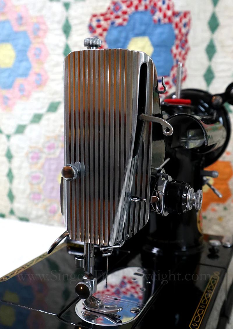 Singer Featherweight 222K Sewing Machine, RED "S" EP5432** - Image 5