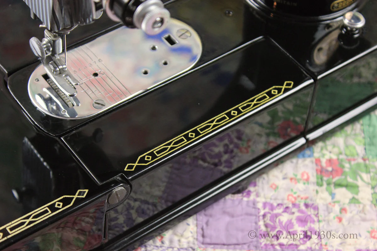 Singer Featherweight 222K Sewing Machine, ER0231**CH - Image 21
